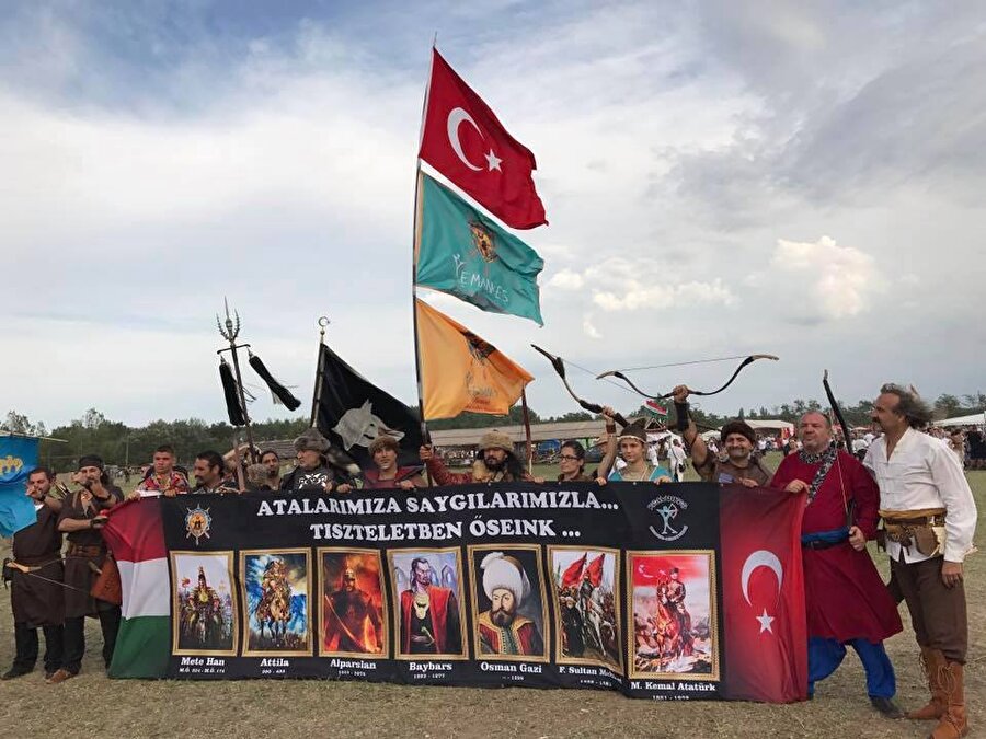 Macaristan   BÜYÜK TÜRK KURULTAYI   Turu