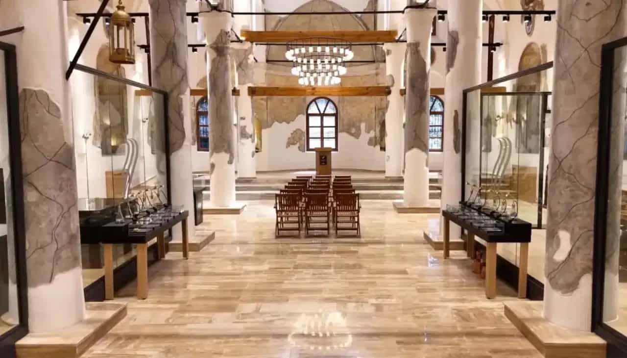 SAGALASSOS & İNSUYU MAĞARASI & ISPARTA GÜL VADİLERİ TURU 